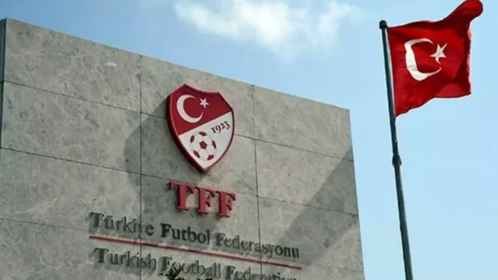 TFF Kulüplere Lisansı 3. Kez Erteledi!